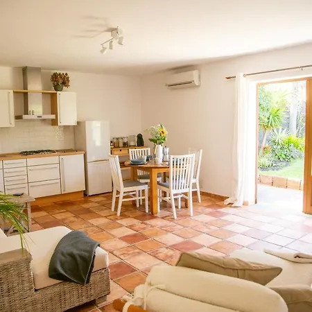 La Casita Masdache Villa